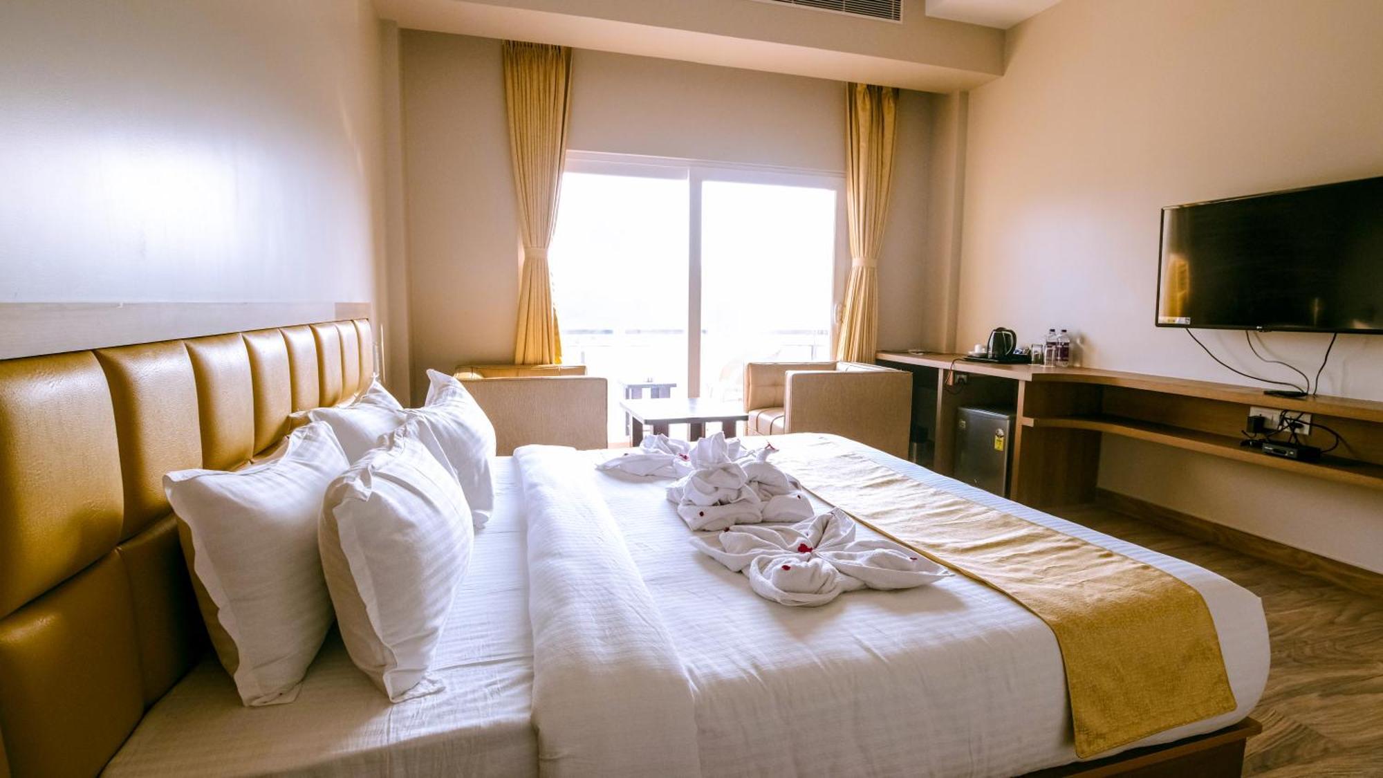Finn'S Weaver Resort, Kāziranga المظهر الخارجي الصورة