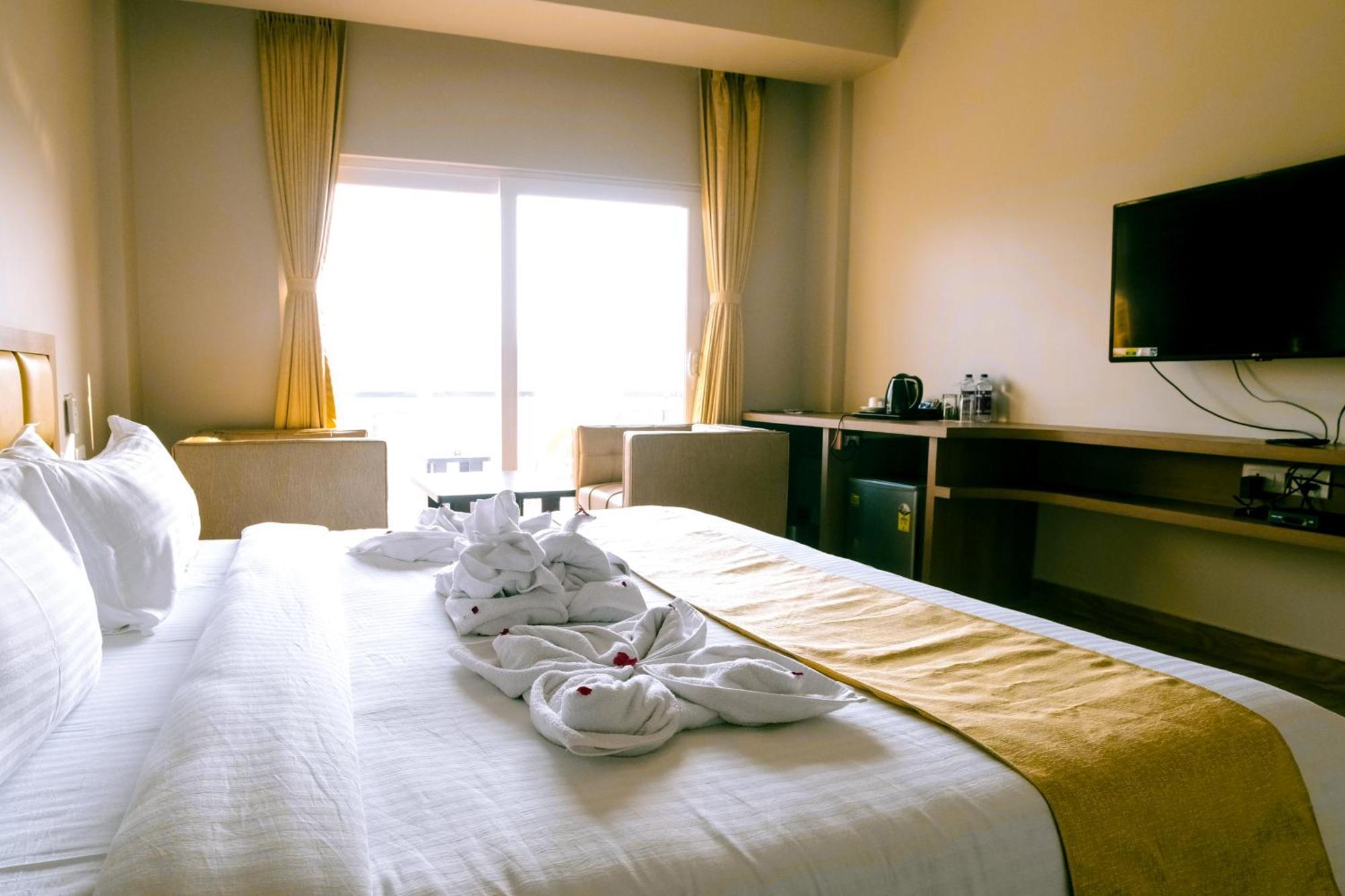 Finn'S Weaver Resort, Kāziranga المظهر الخارجي الصورة