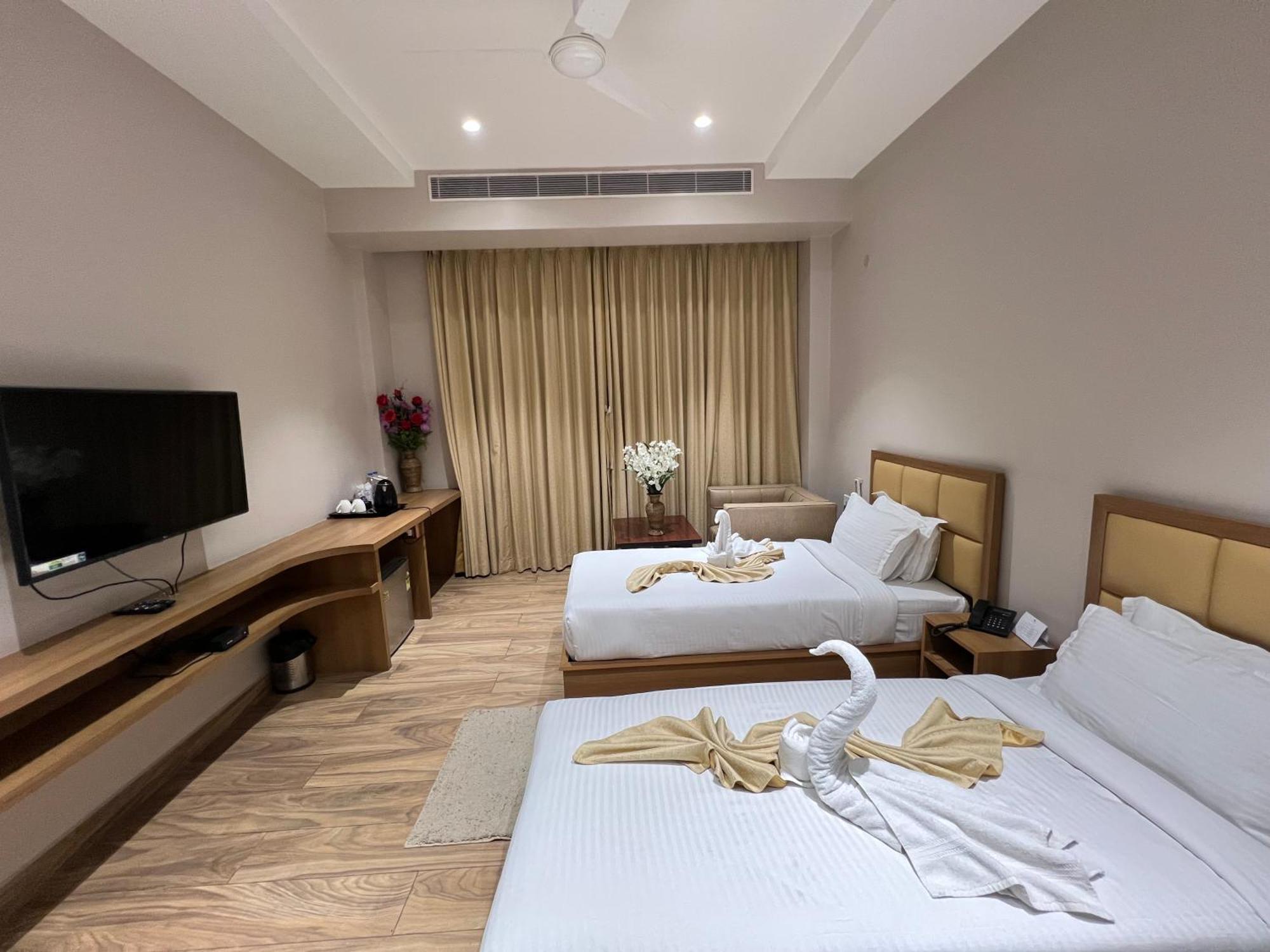 Finn'S Weaver Resort, Kāziranga المظهر الخارجي الصورة